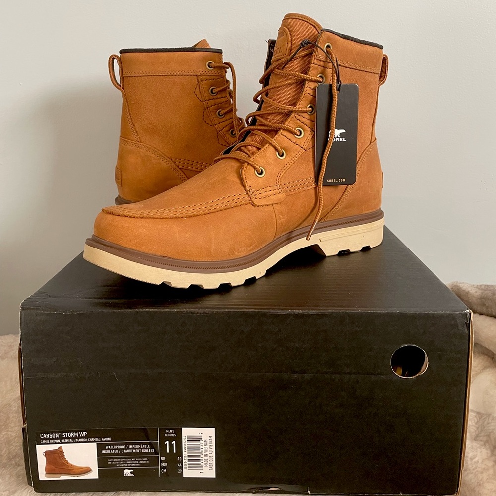 NEW Sorel Men's Carson Storm Boot in Caramel Brown -
Size US 11
